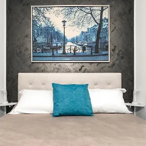 https://casa-enriqueta.it-romehotels.com